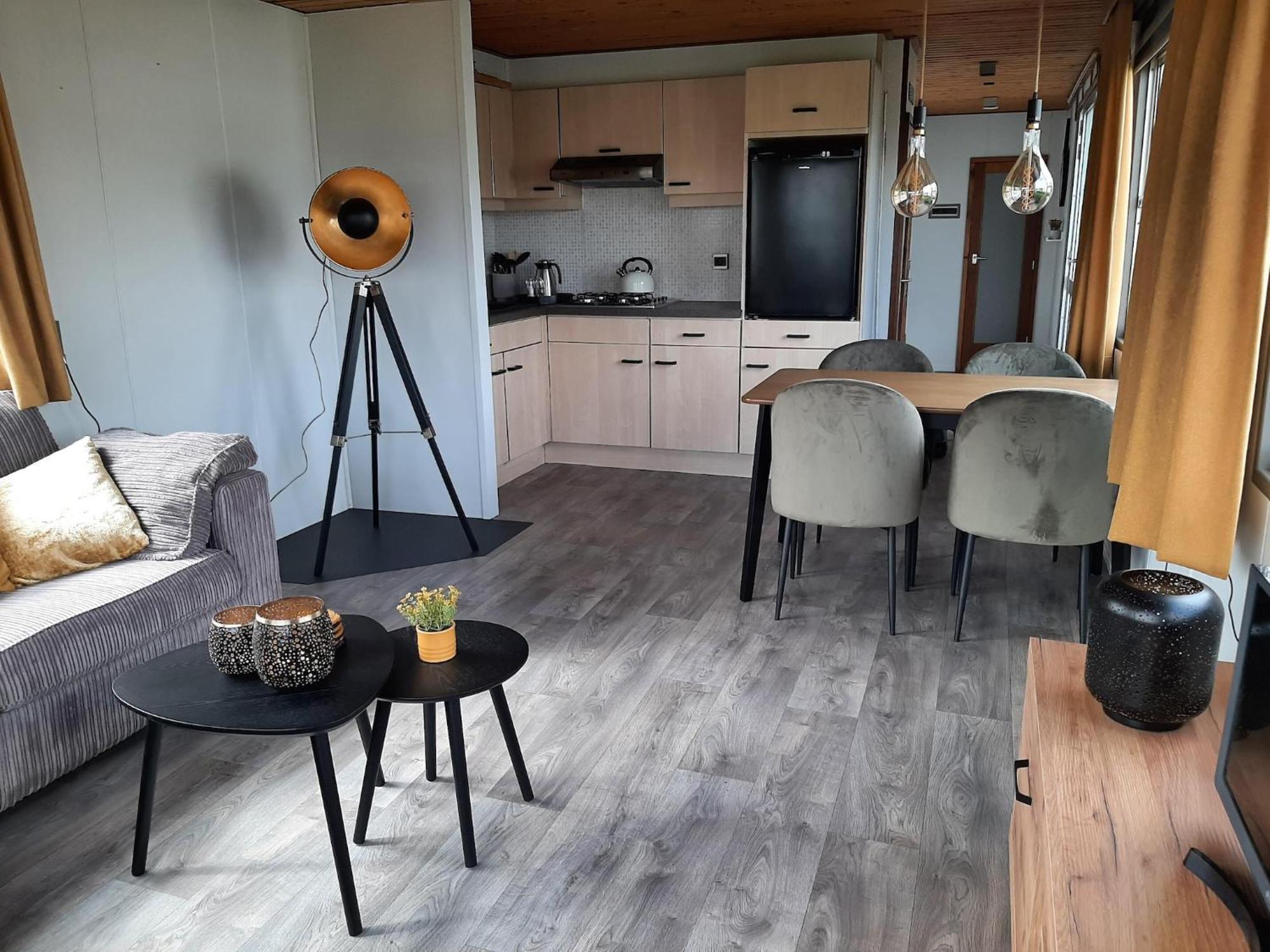 Cosy Holiday Home In Appelscha With Garden מראה חיצוני תמונה